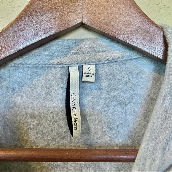 Calvin klein jeans grey logo sweatshirt - Picture 3 of 3